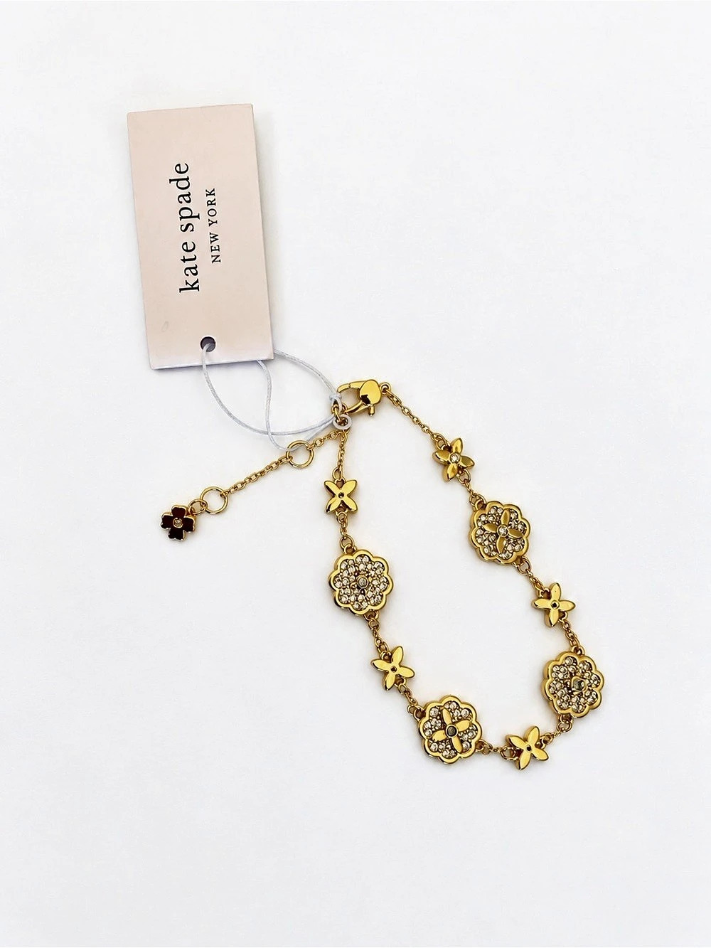 NWOT Kate Spade Gold Heritage Bloom Line Gold
Tone Bracelet